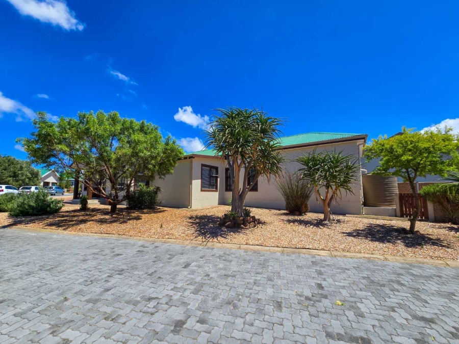 3 Bedroom Property for Sale in Stilbaai Wes Western Cape